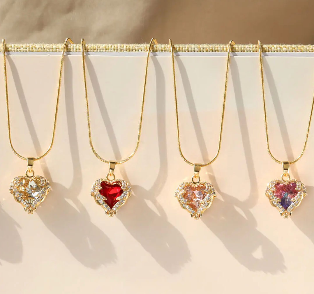 18 Karat Gold Plated necklace with pink heart and rhinestones