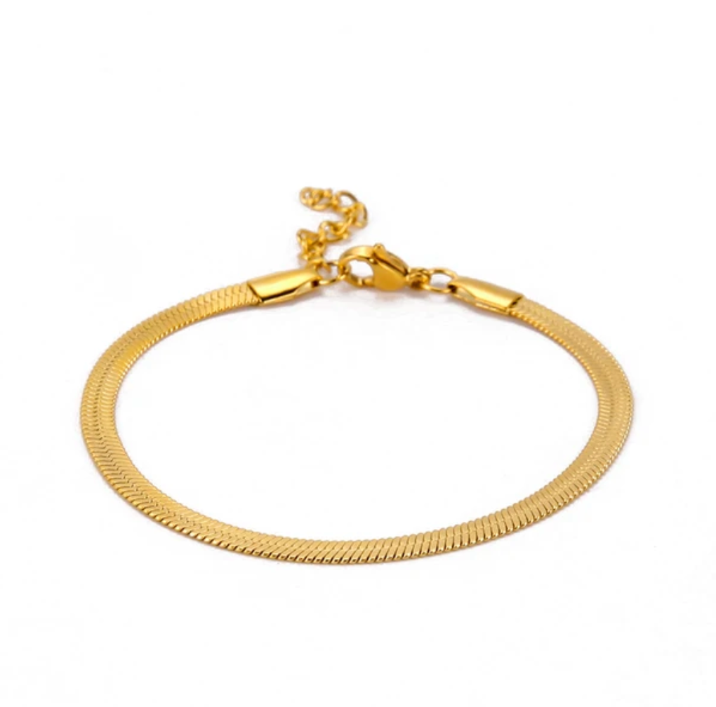 Fine 18 Karat Gold Plated bracelet snake style