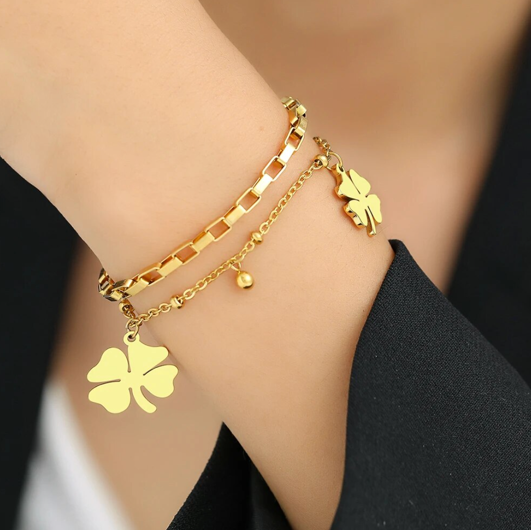 Double 18 Karat Gold Plated bracelet with lucky clovers