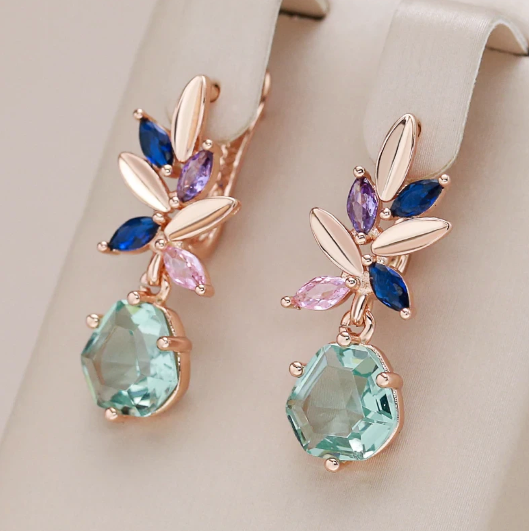 Aquamarine flower Set with 18K Rose Gold plating