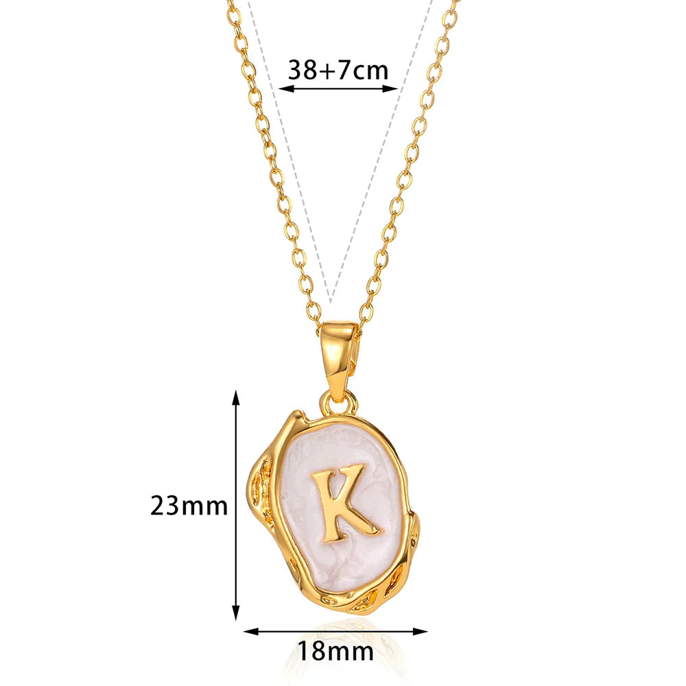 Necklace with Initials from the Bottom of the Sea in 18K Gold Plating